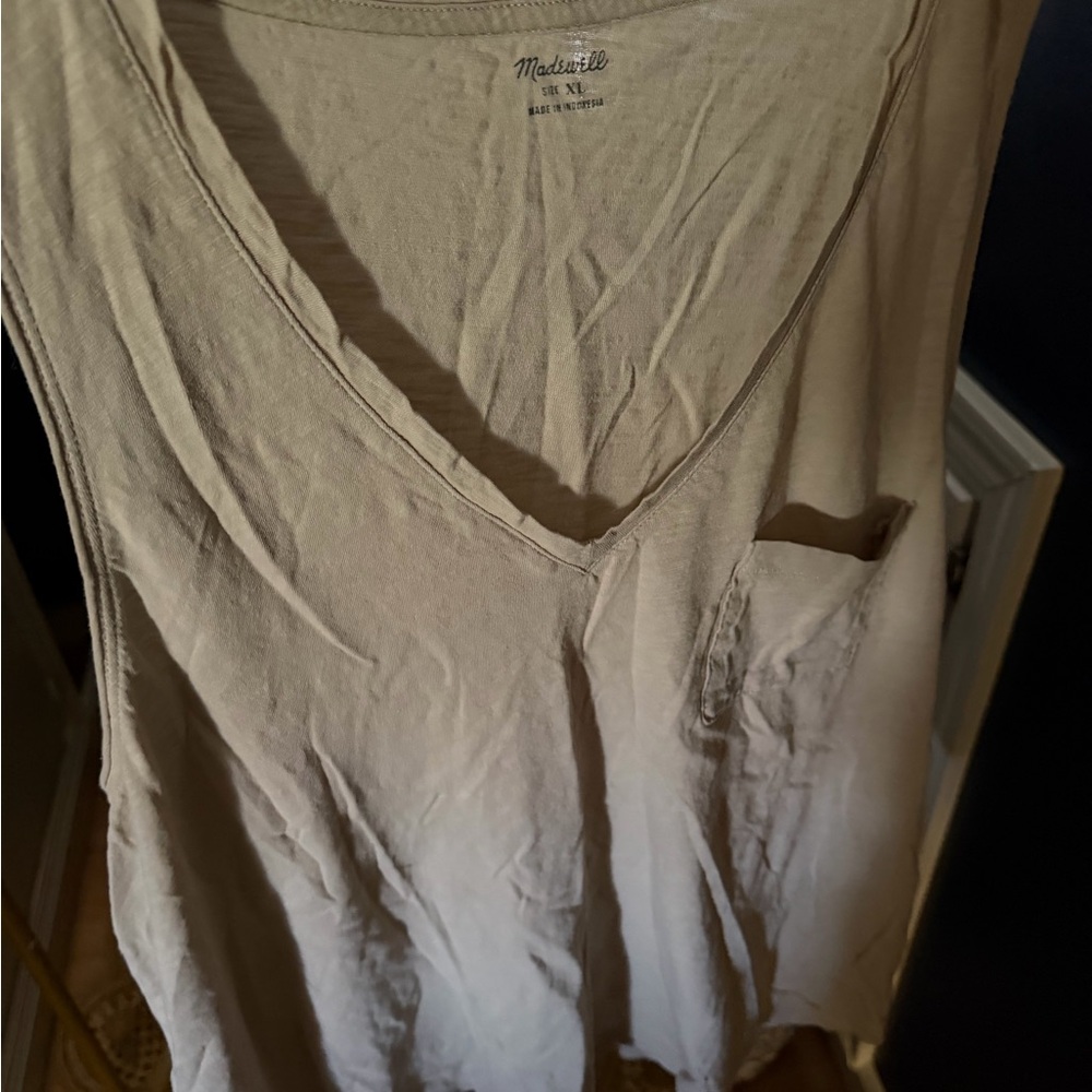 Two Madewell Women's XL V-Neck Tank Tops (2)